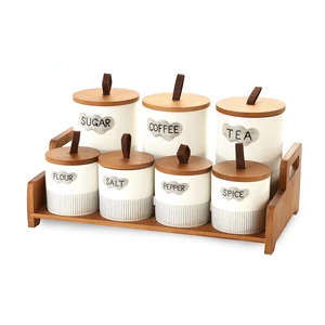 طقم توابل، 7 قطع بورسلين مع حامل خشب - لون أبيض